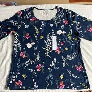 Time & Tru Women's Top XXL NWT Flowy Crew Neck Floral Shirt Blue